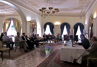 بازدید هیئت دیپلماتیک کشورهای آسیای مرکزی ، قفقاز و اروپای شرقی از مرکز مطالعات خاورمیانه